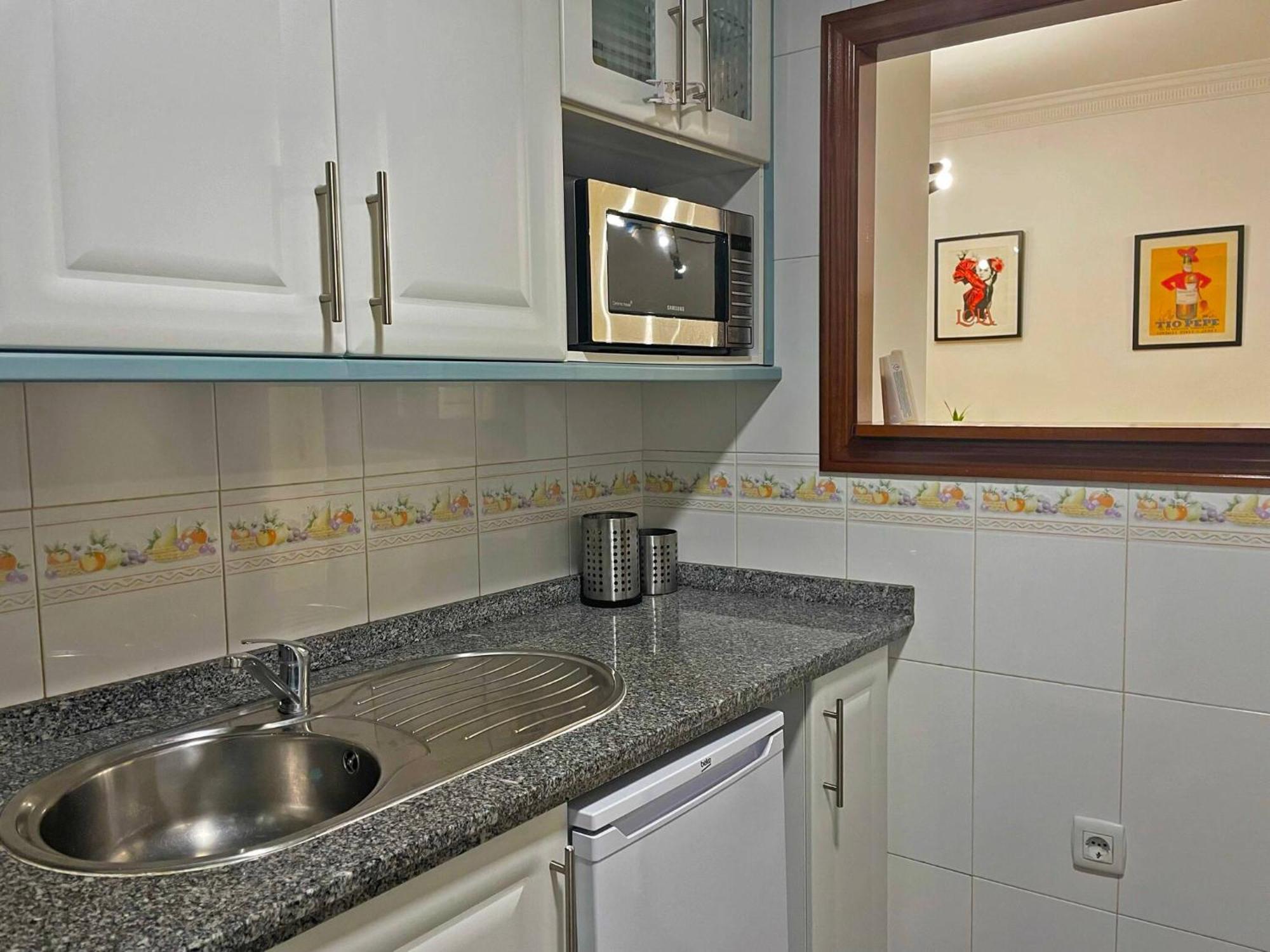 Apartamento Armas - Ole Solutions เฮเรซ เด ลาฟรอนเตรา ภายนอก รูปภาพ